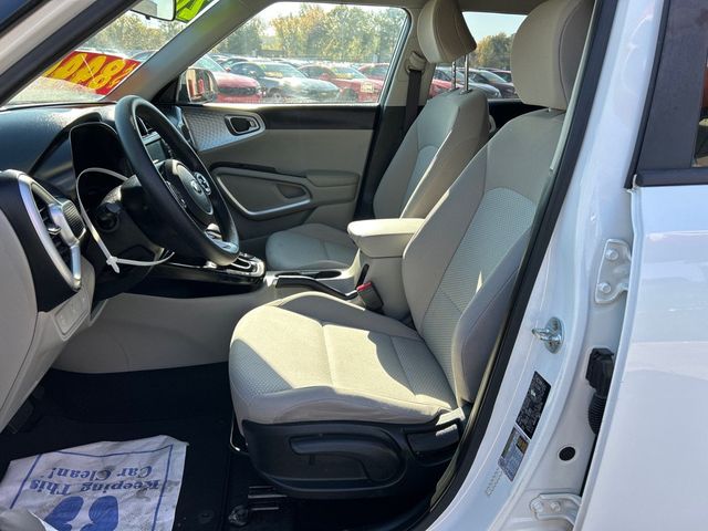 2020 Kia Soul LX - 22942462 - 7