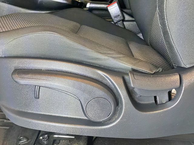 2020 Kia Soul LX IVT - 23002396 - 17