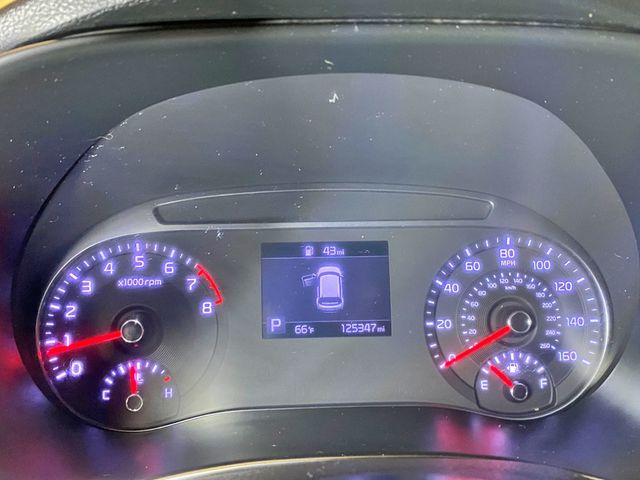 2020 Kia Soul LX IVT - 23002396 - 26