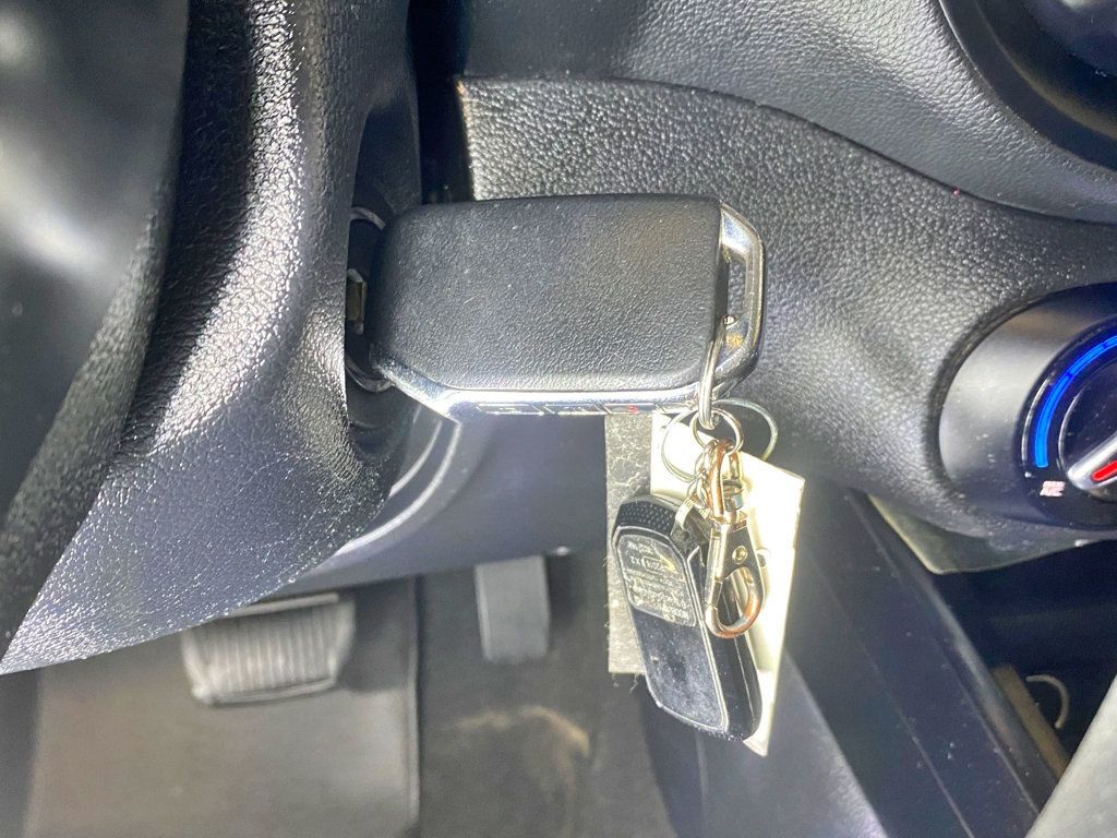 2020 Kia Soul LX IVT - 23002396 - 27