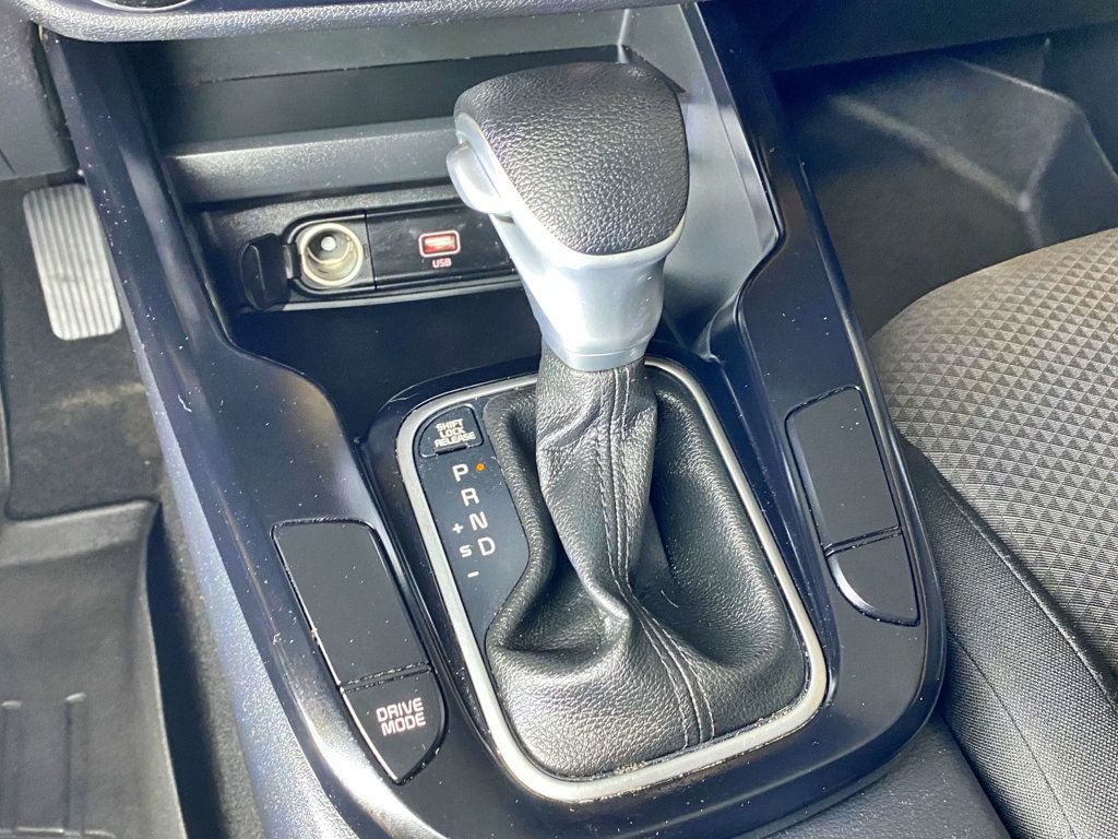 2020 Kia Soul LX IVT - 23002396 - 31