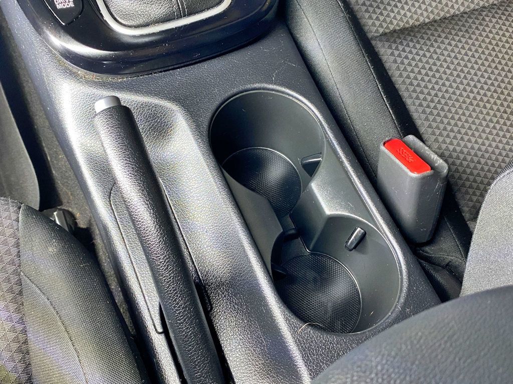 2020 Kia Soul LX IVT - 23002396 - 32