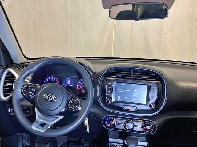 2020 Kia Soul LX IVT - 23002396 - 38