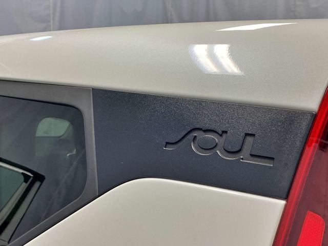 2020 Kia Soul LX IVT - 23002396 - 3