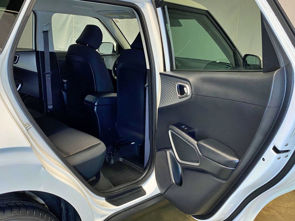 2020 Kia Soul LX IVT - 23002396 - 39
