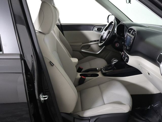 2020 Kia Soul LX IVT - 22947965 - 25