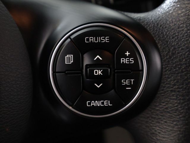 2020 Kia Soul LX IVT - 22947965 - 35