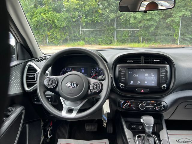 2020 Kia Soul LX IVT - 23061580 - 12