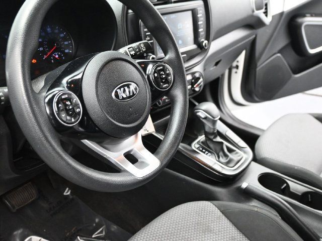 2020 Kia Soul LX IVT - 23090206 - 3