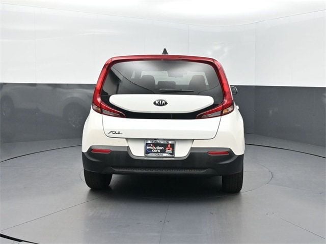 2020 Kia Soul LX photo 25