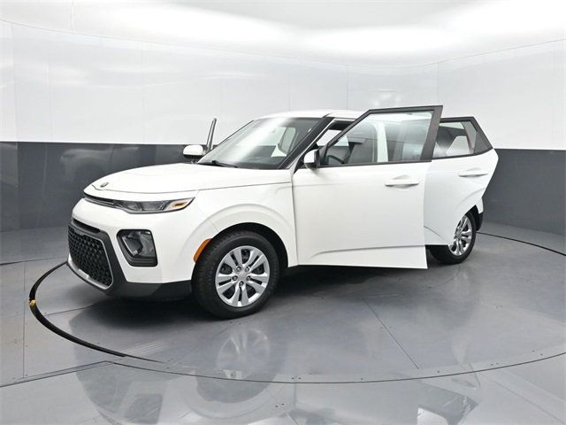 2020 Kia Soul LX photo 30