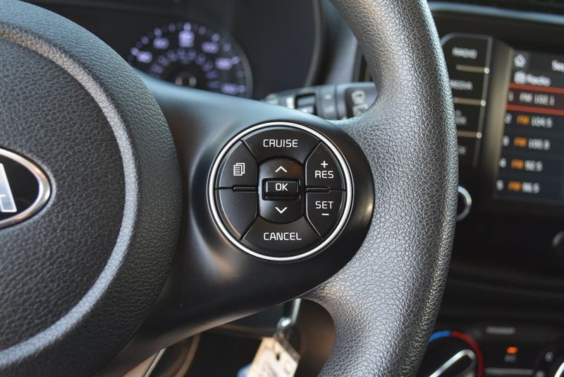 2020 Kia Soul LX photo 24