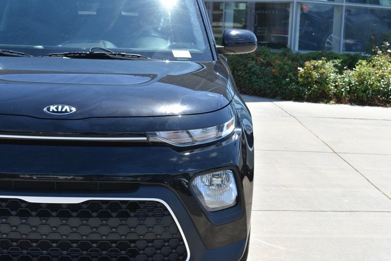 2020 Kia Soul LX photo 5