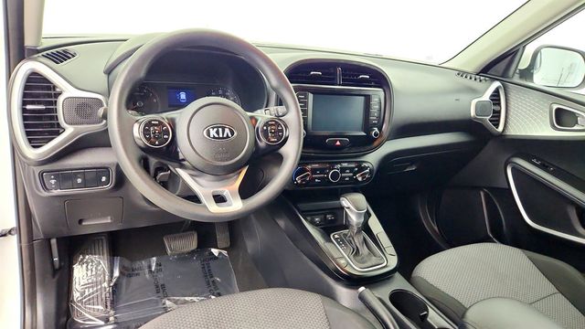 2020 Kia Soul LX IVT - 23057229 - 11