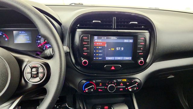 2020 Kia Soul LX IVT - 23057229 - 16