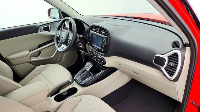 2020 Kia Soul LX IVT - 23081734 - 22