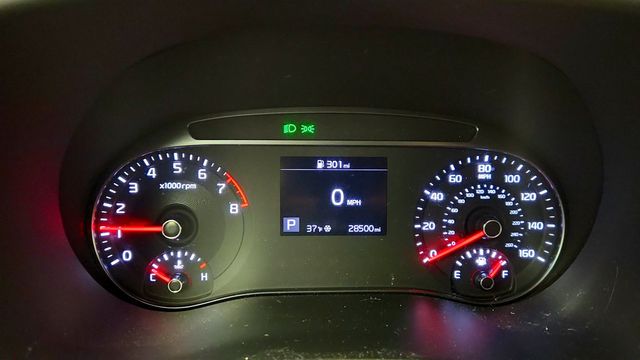 2020 Kia Soul LX IVT w/ Apple CarPlay & Forward Collision Assist - 22992346 - 13