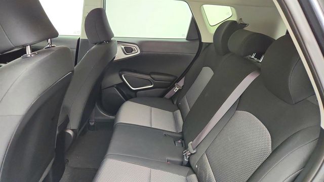 2020 Kia Soul LX IVT w/ Apple CarPlay & Forward Collision Assist - 22992346 - 19