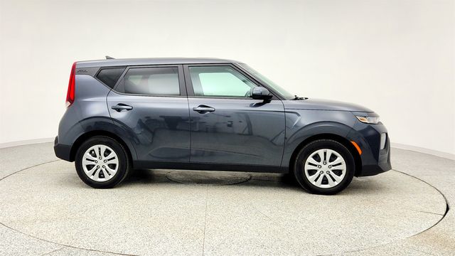 2020 Kia Soul LX IVT w/ Apple CarPlay & Forward Collision Assist - 22992346 - 3