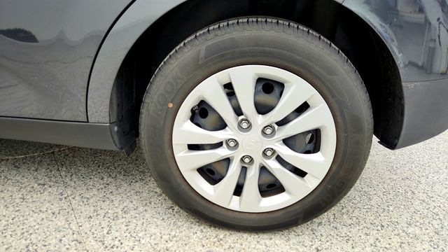 2020 Kia Soul LX IVT w/ Apple CarPlay & Forward Collision Assist - 22992346 - 8