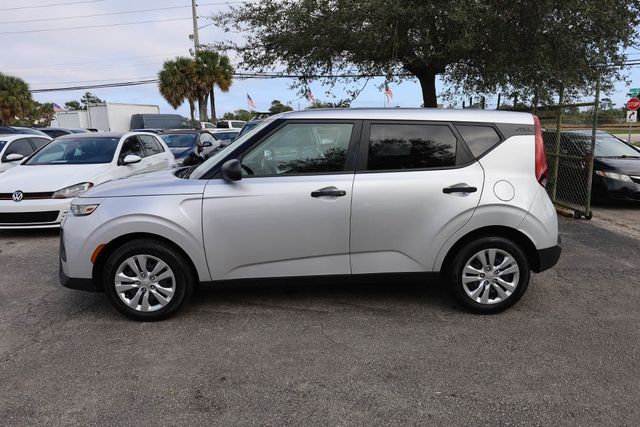 2020 KIA SOUL LX Manual - 22714758 - 1