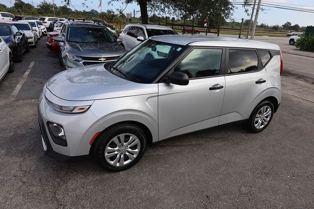 2020 KIA SOUL LX Manual - 22714758 - 30