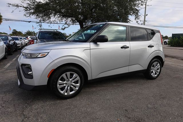 2020 KIA SOUL LX Manual - 22714758 - 3