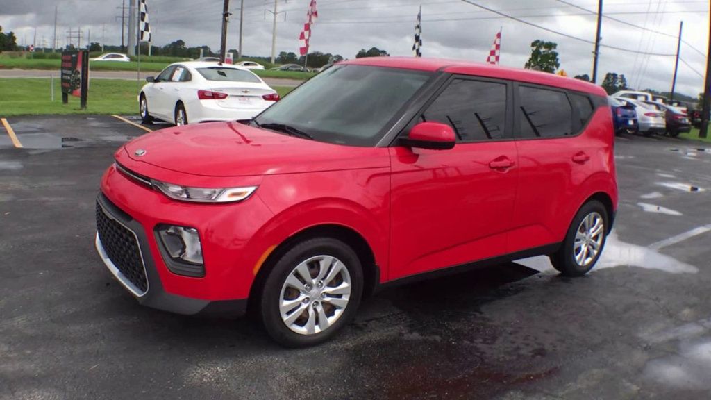 2020 Kia Soul LX photo 4