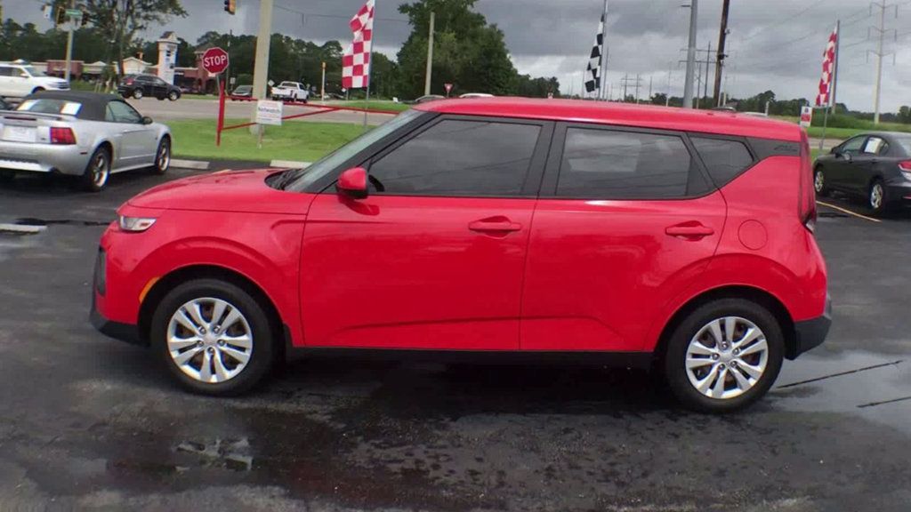 2020 Kia Soul LX photo 5