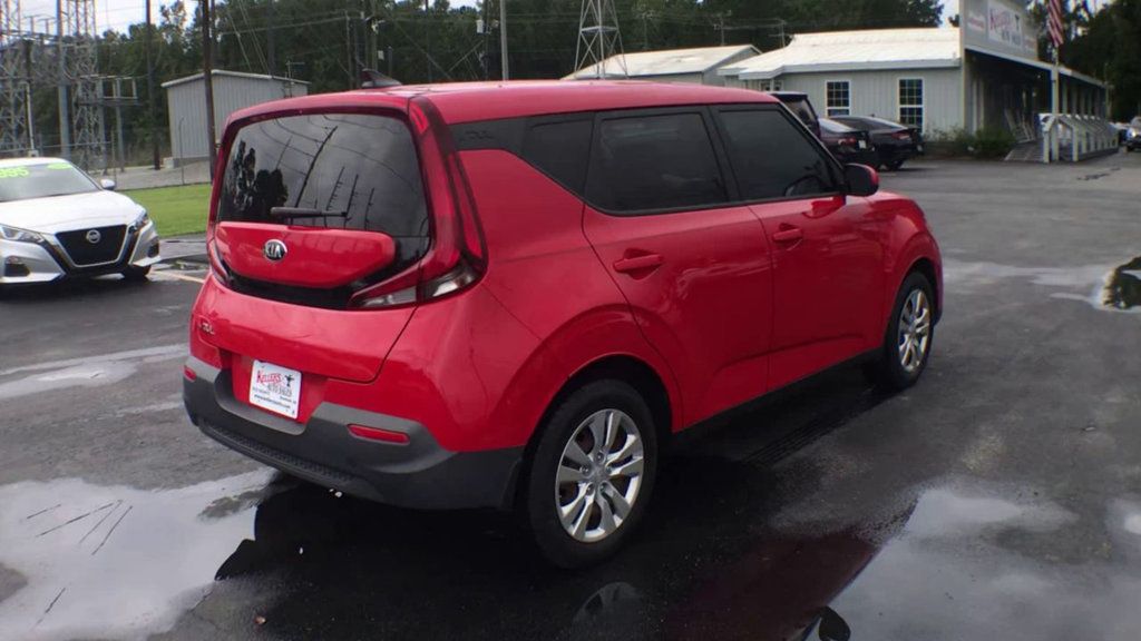 2020 Kia Soul LX photo 8