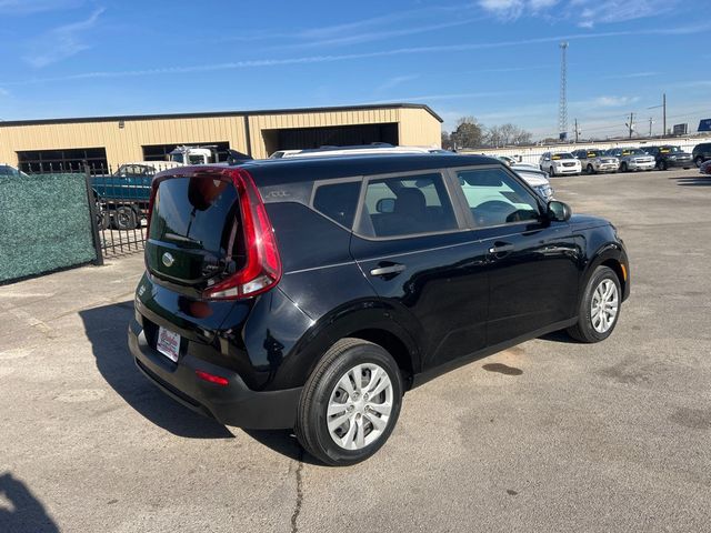 2020 Kia Soul LX Manual - 22960587 - 3