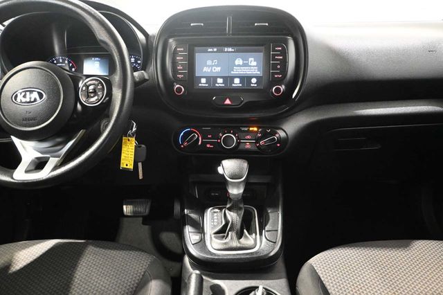 2020 Kia Soul LX Mobility Handicap Van - 23045342 - 20