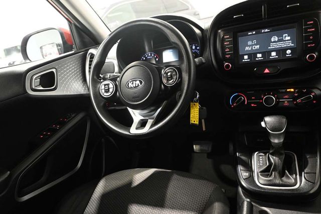 2020 Kia Soul LX Mobility Handicap Van - 23045342 - 21
