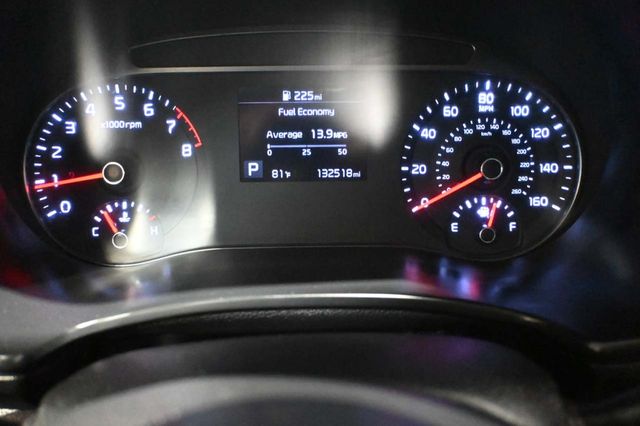2020 Kia Soul LX Mobility Handicap Van - 23045342 - 33