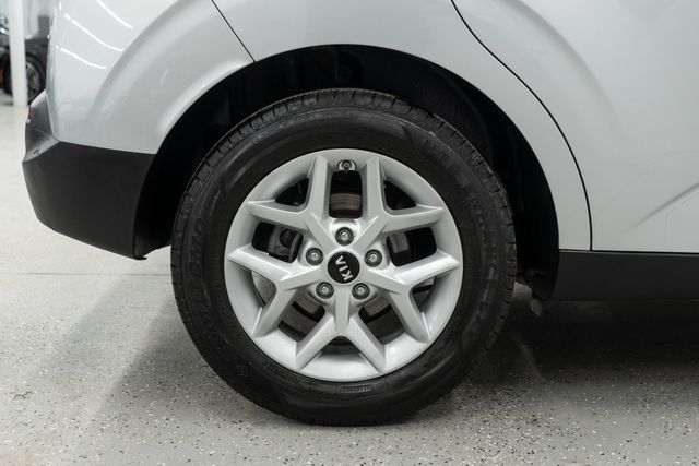 2020 Kia Soul S IVT - 22986857 - 27