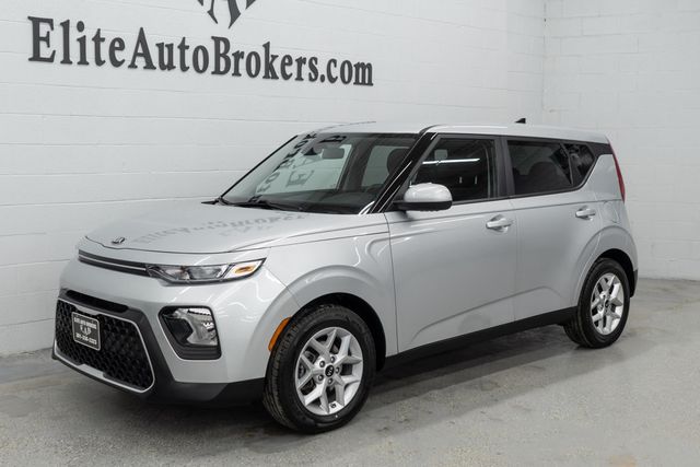 2020 Kia Soul S IVT - 22986857 - 31