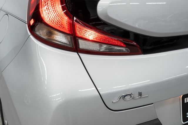 2020 Kia Soul S IVT - 22986857 - 35