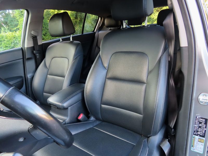 2020 Kia Sportage EX photo 21