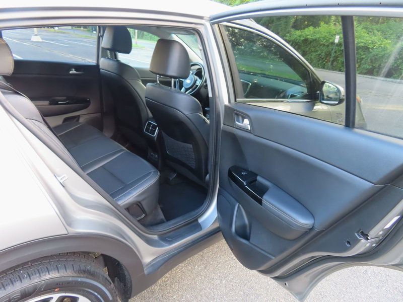 2020 Kia Sportage EX photo 25