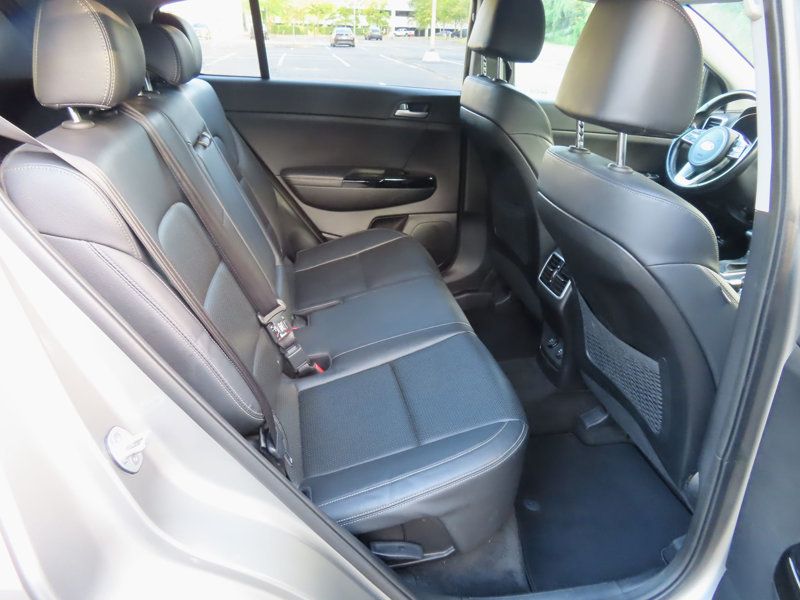 2020 Kia Sportage EX photo 26