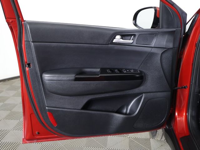 2020 Kia Sportage EX AWD - 22983934 - 21