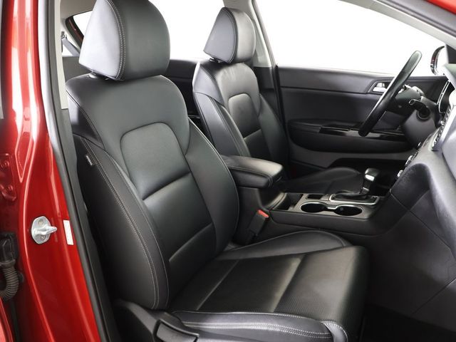 2020 Kia Sportage EX AWD - 22983934 - 28