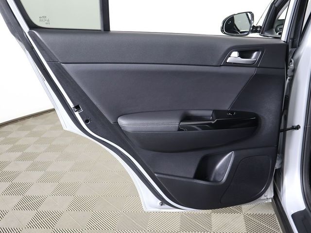 2020 Kia Sportage EX AWD - 23011661 - 22