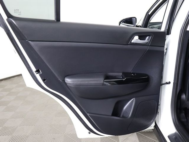 2020 Kia Sportage EX AWD - 23043753 - 21