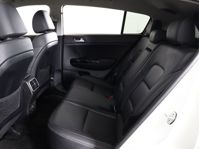 2020 Kia Sportage EX AWD - 23043753 - 30