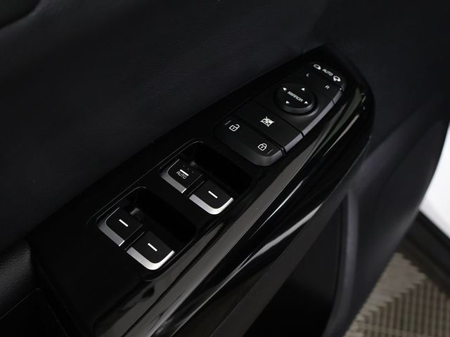 2020 Kia Sportage EX AWD - 23043753 - 34