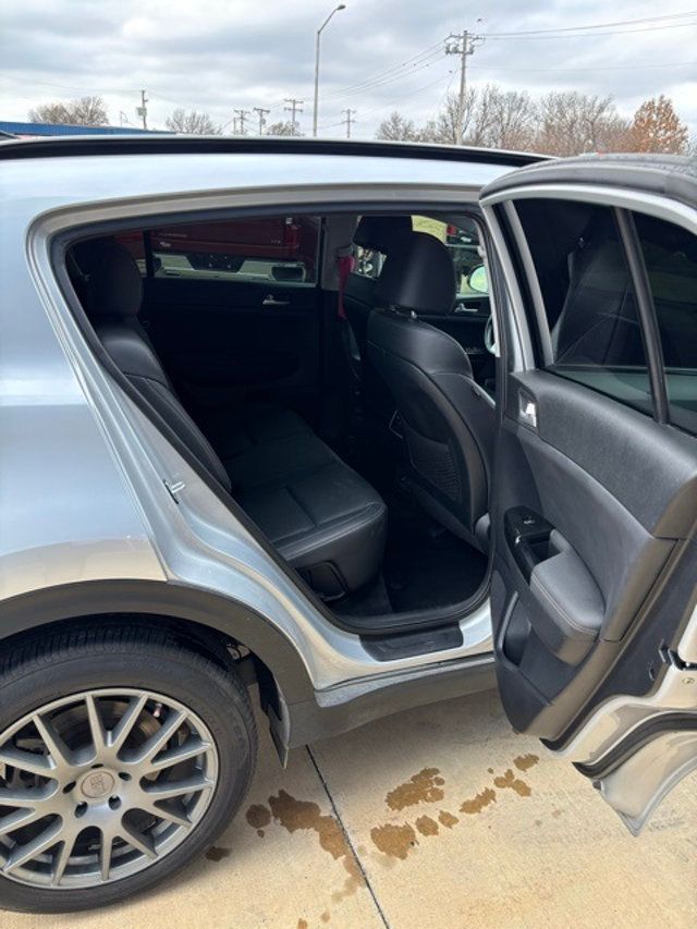 2020 Kia Sportage EX FWD - 22942366 - 11