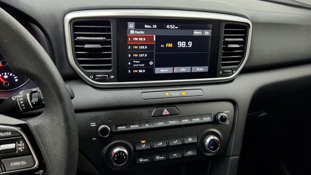 2020 Kia Sportage LX - 22951467 - 16