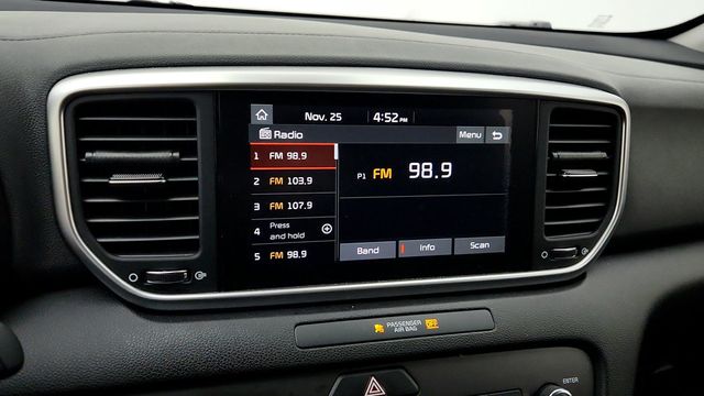 2020 Kia Sportage LX - 22951467 - 17