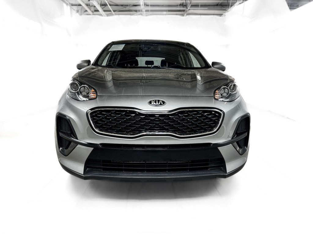 2020 Kia Sportage LX photo 2